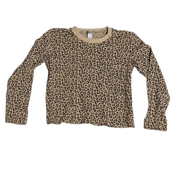 5/$20 Alternative Apparel Leopard Print Cropped Long Sleeve Pocket Tee Size XS - Picture 1 of 4